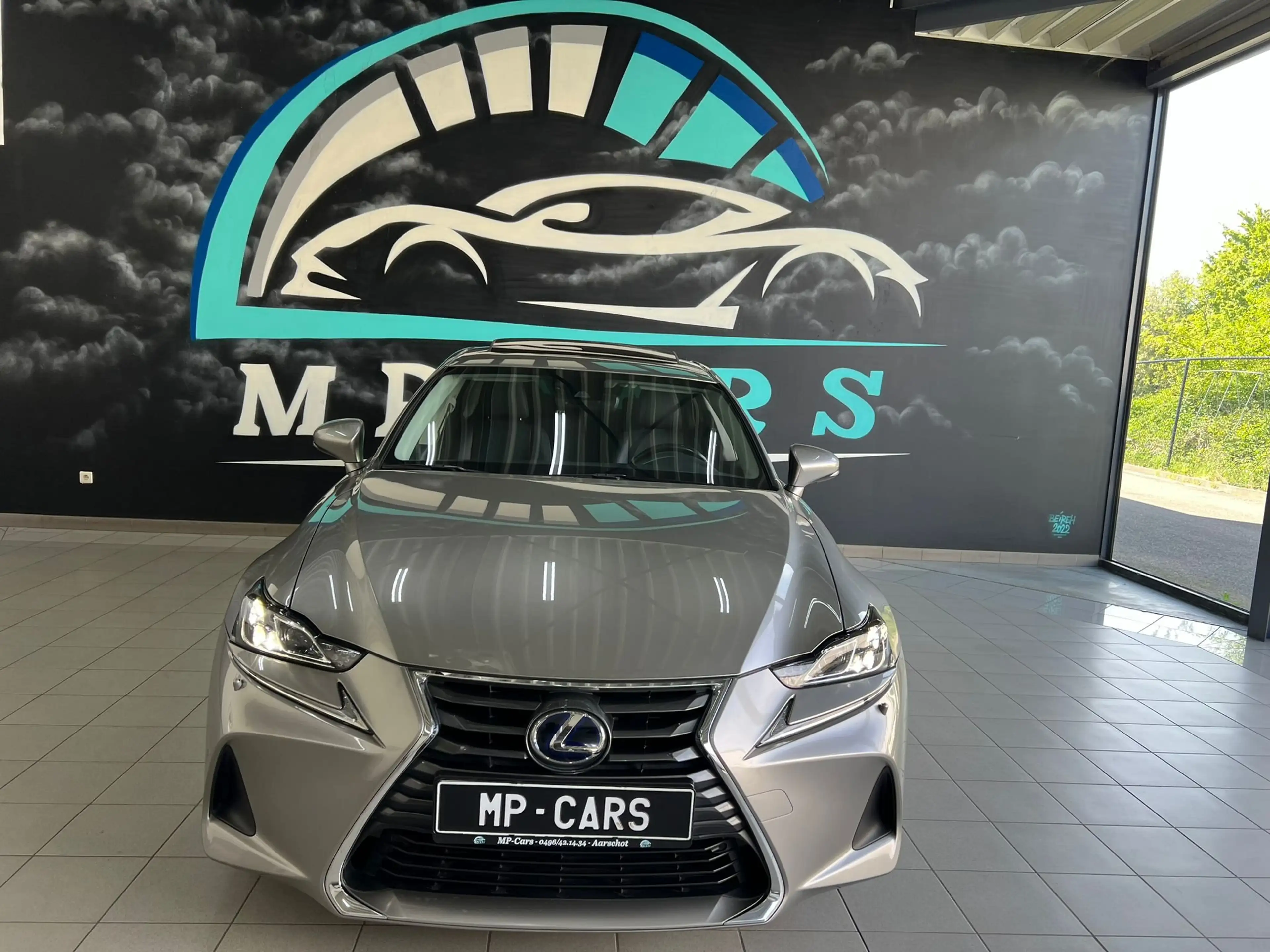 Lexus IS 300 IS 300h 2.5i Privilège Line E-CVT — photo 10