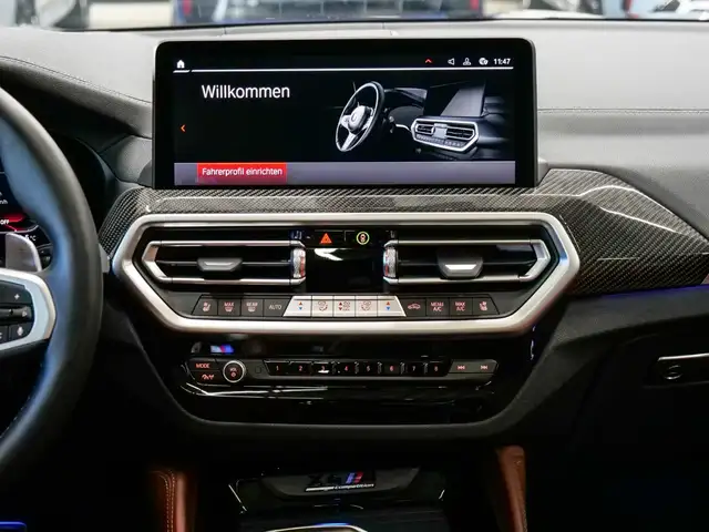 BMW X4 M view 13