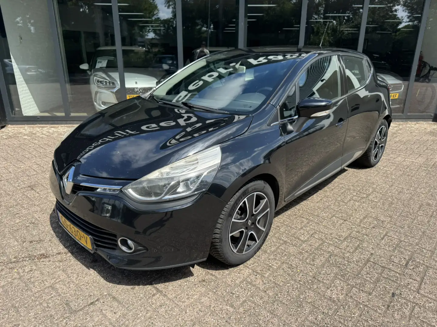 Renault Clio 1.5 dCi ECO Dynamique*Navi*ECC*EXPORT/EX.BPM* Zwart - 2