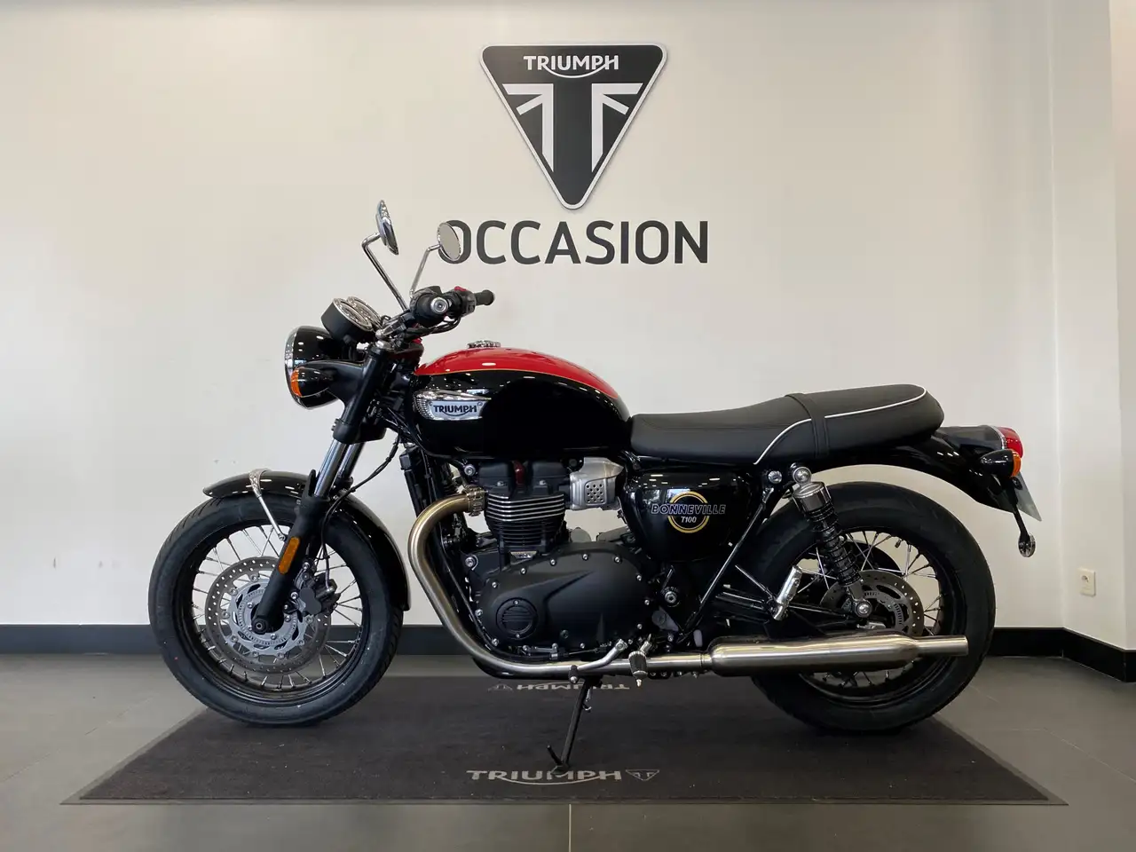 Triumph Bonneville T100