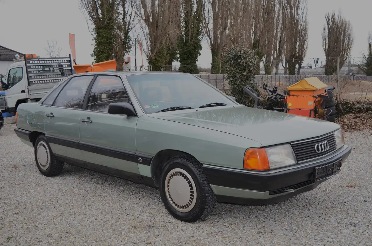 Audi 100 1.8 i 5-Gang *H-Zulassung*praktisch 1.Hand*TÜV, foto 5