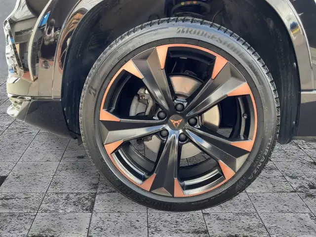 Cupra Ateca view 8