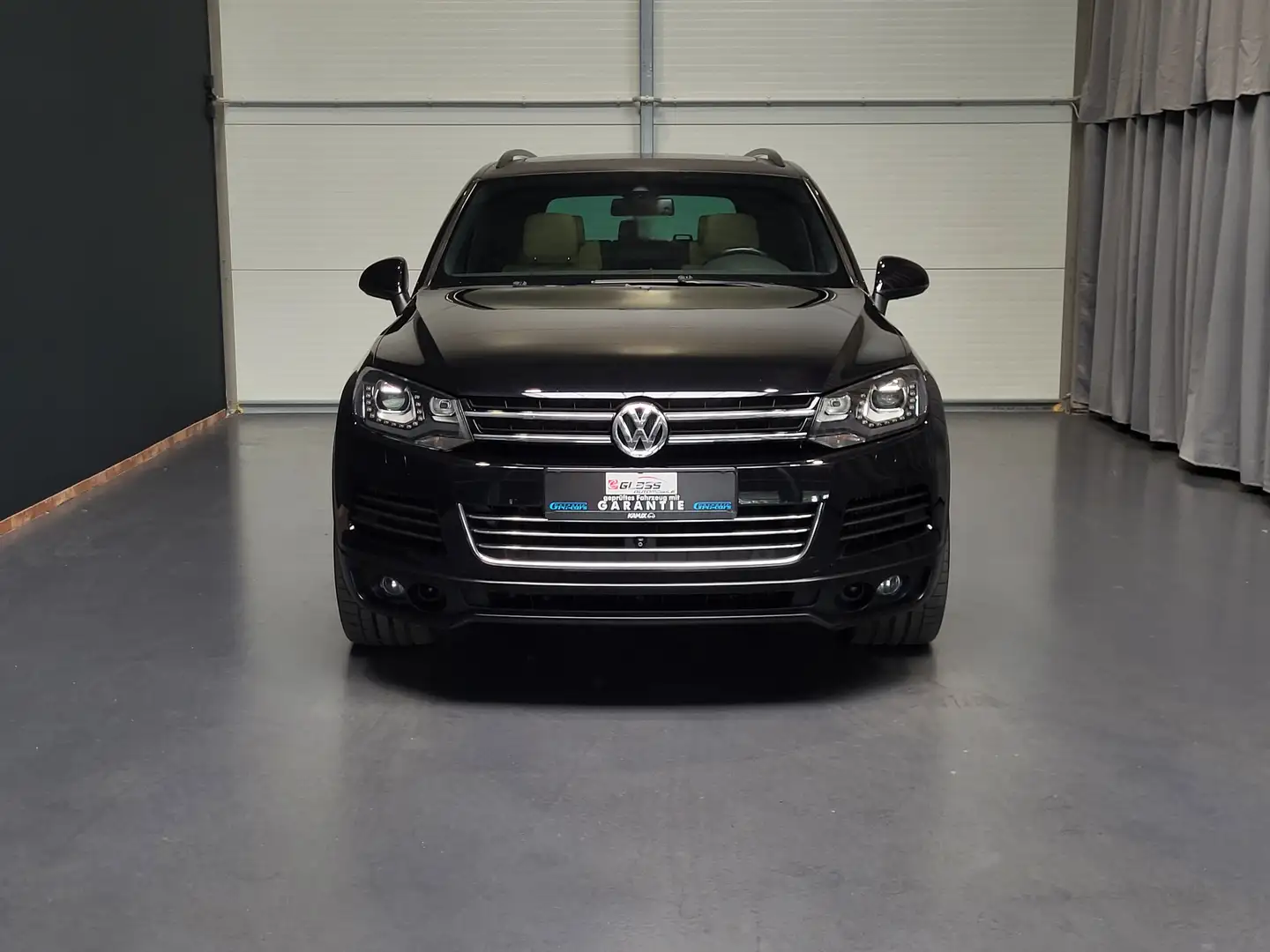 Volkswagen Touareg 4.2 V8 TDI R-Line *TOP Ausstattung* Schwarz - 2