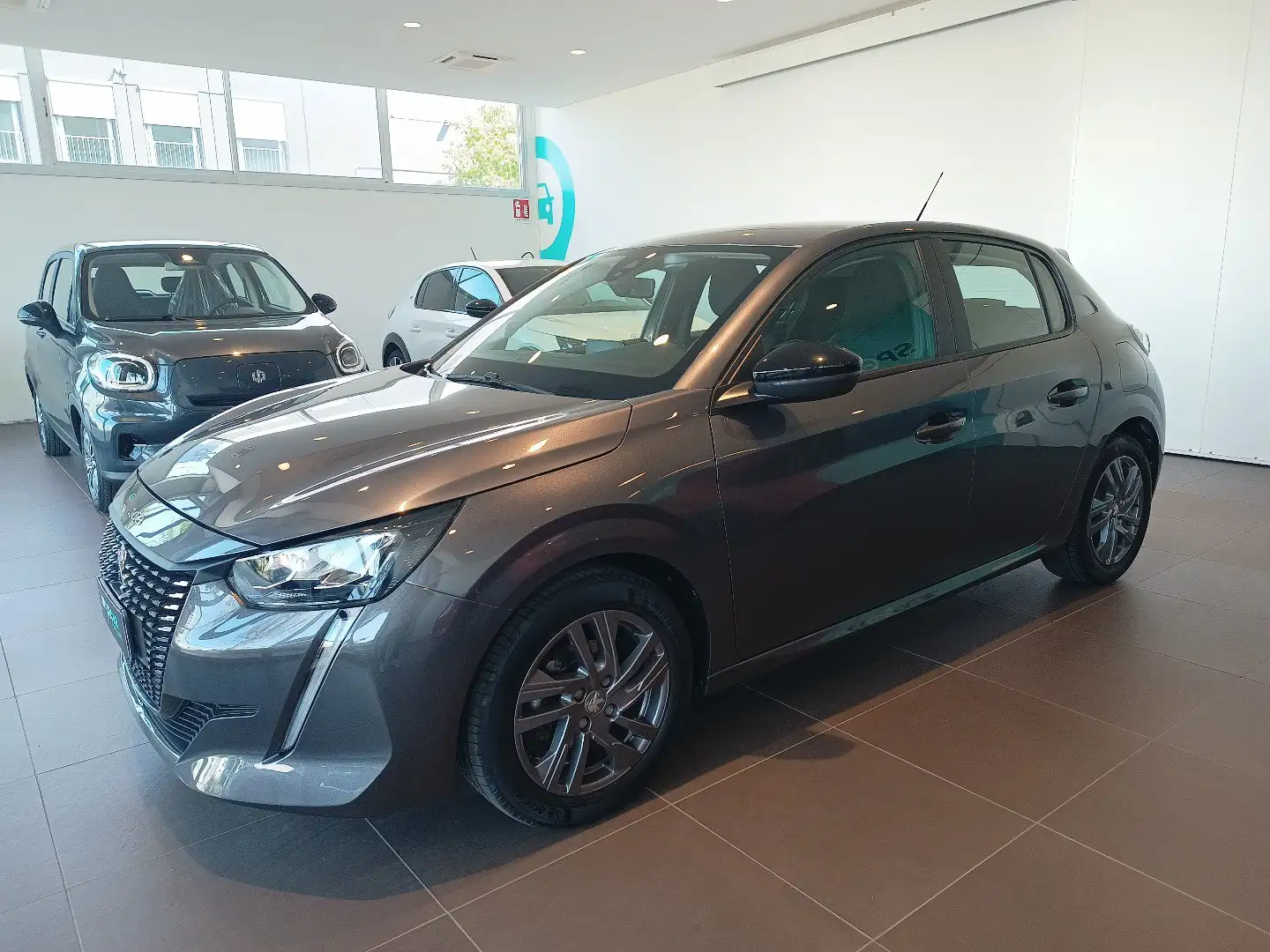 Peugeot 208 1.2 puretech Active Pack s&s 75cv Gris - 1