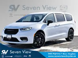 Chrysler Pacifica 2026