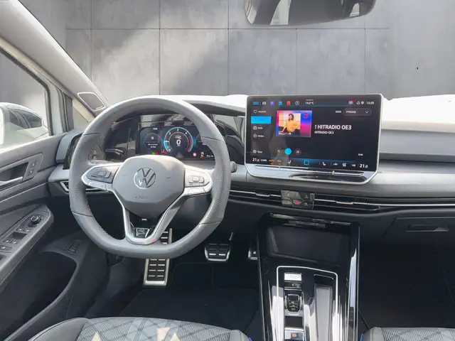 Volkswagen Golf view 12