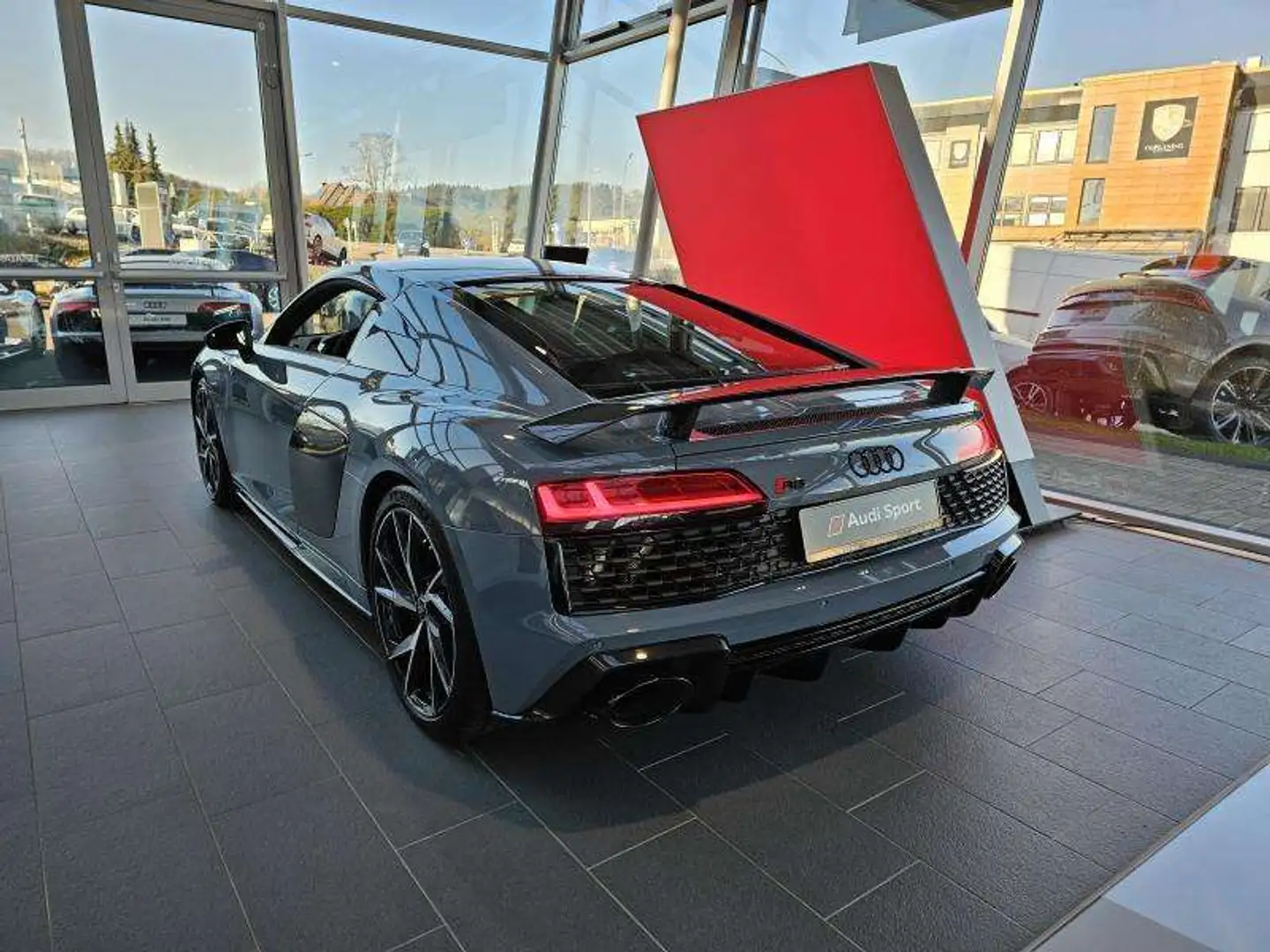 Audi R8 V10 Performance quattro Gris - 2