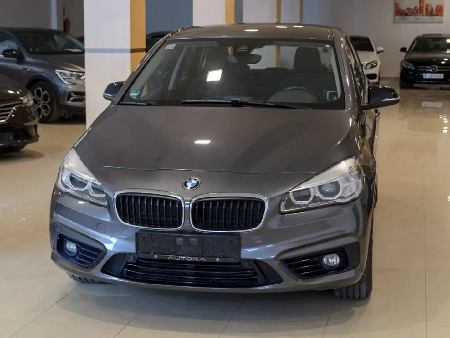 BMW 218 218i Gris - 2