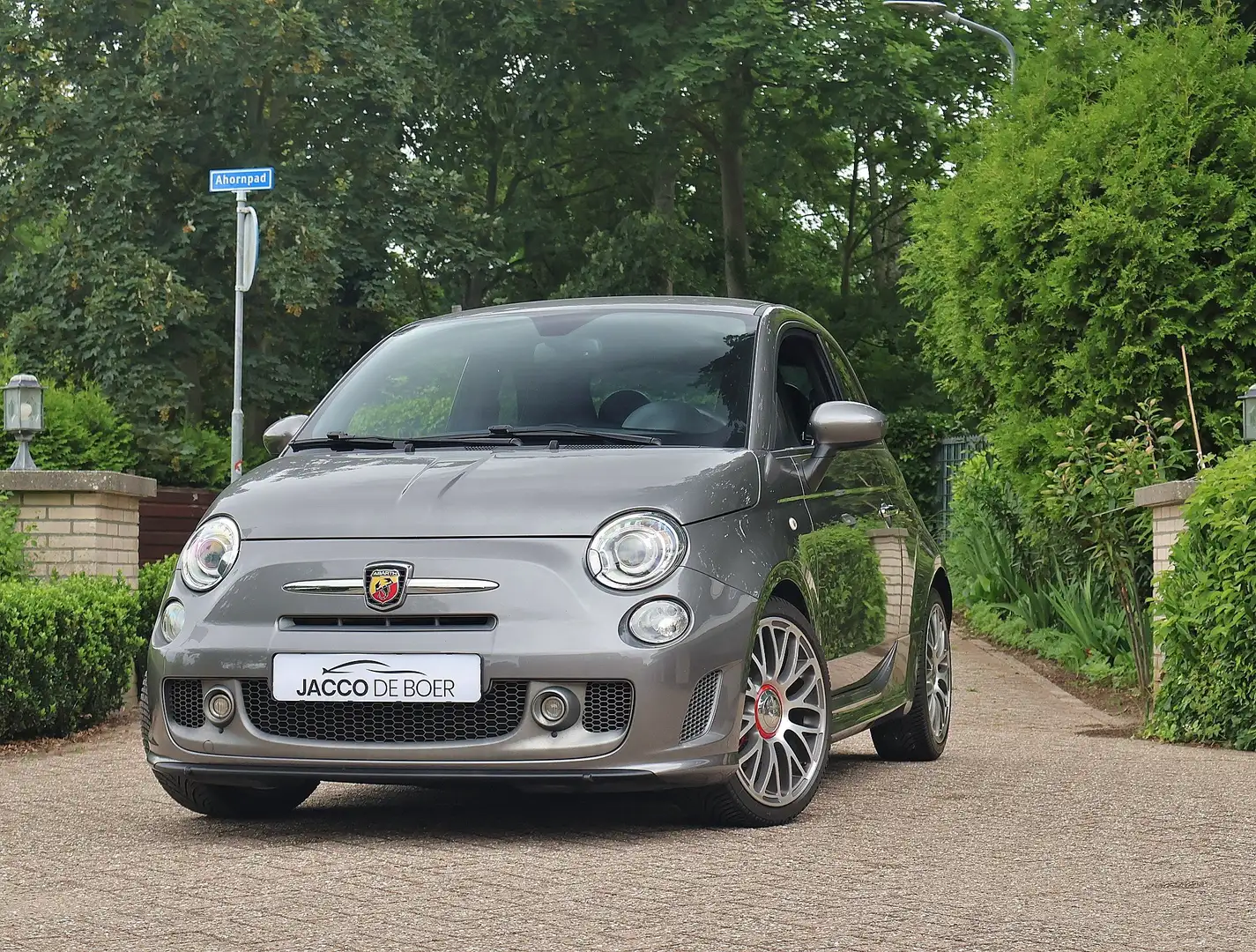 Fiat 500 Abarth 1.4 T-Jet 160pk Handgeschakeld/Leer/17" Grigio - 1