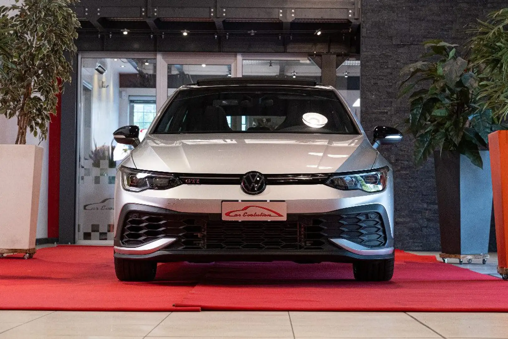 Volkswagen Golf GTI 2.0 TSI GTI.CLUBSPORT 300 CV DSG.AKRAPOVIC.PERFOR Argento - 2