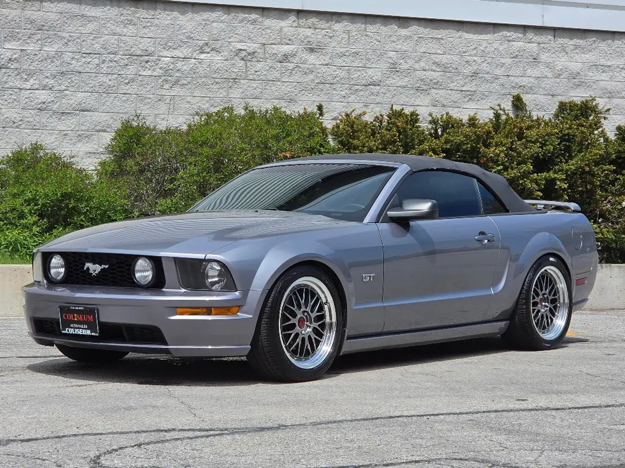 Ford Mustang снимка Ford Mustang