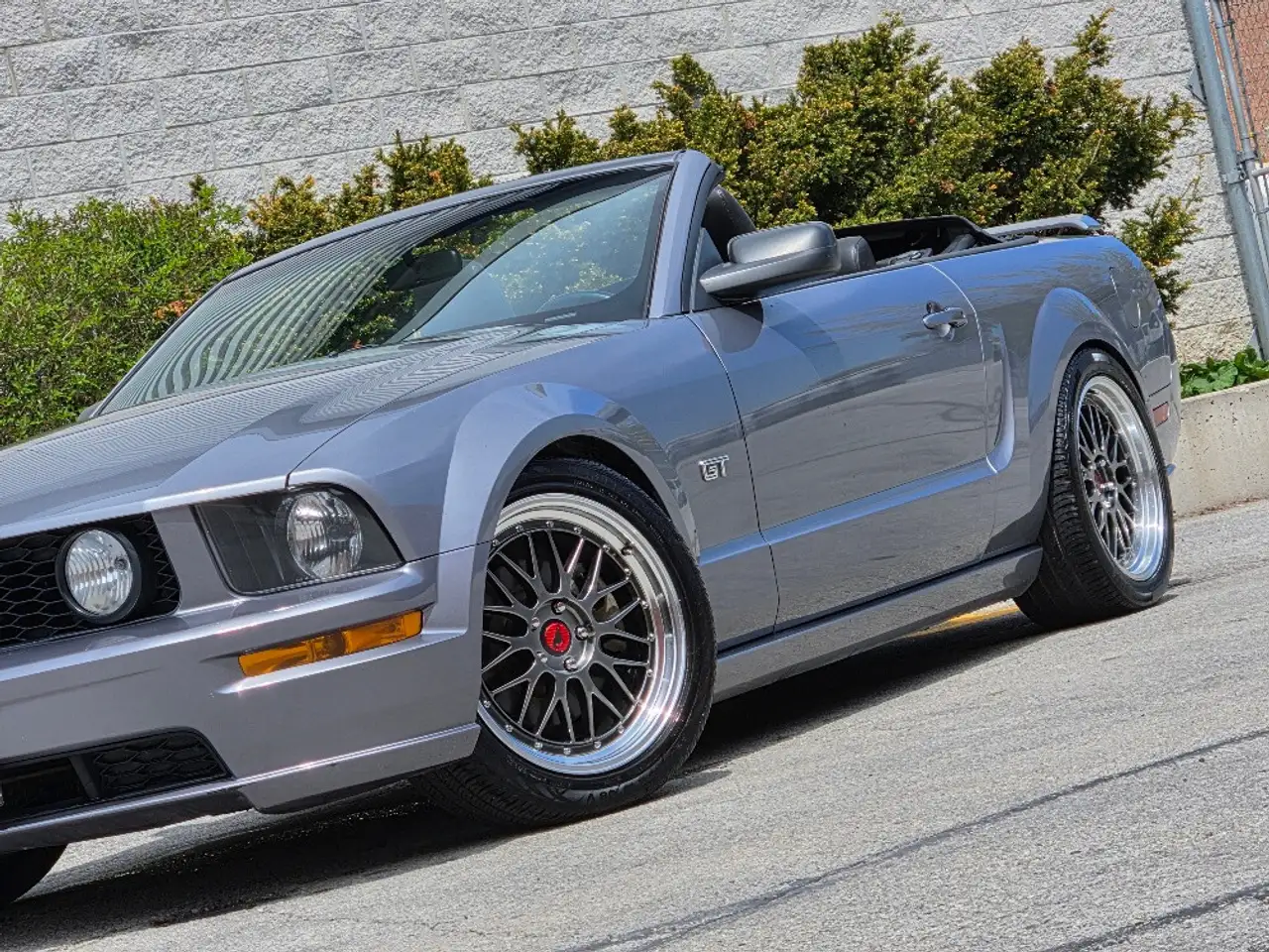 Ford Mustang снимка Ford Mustang