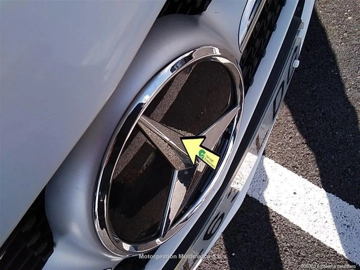 Mercedes-Benz A 200 -CLASS d - 2