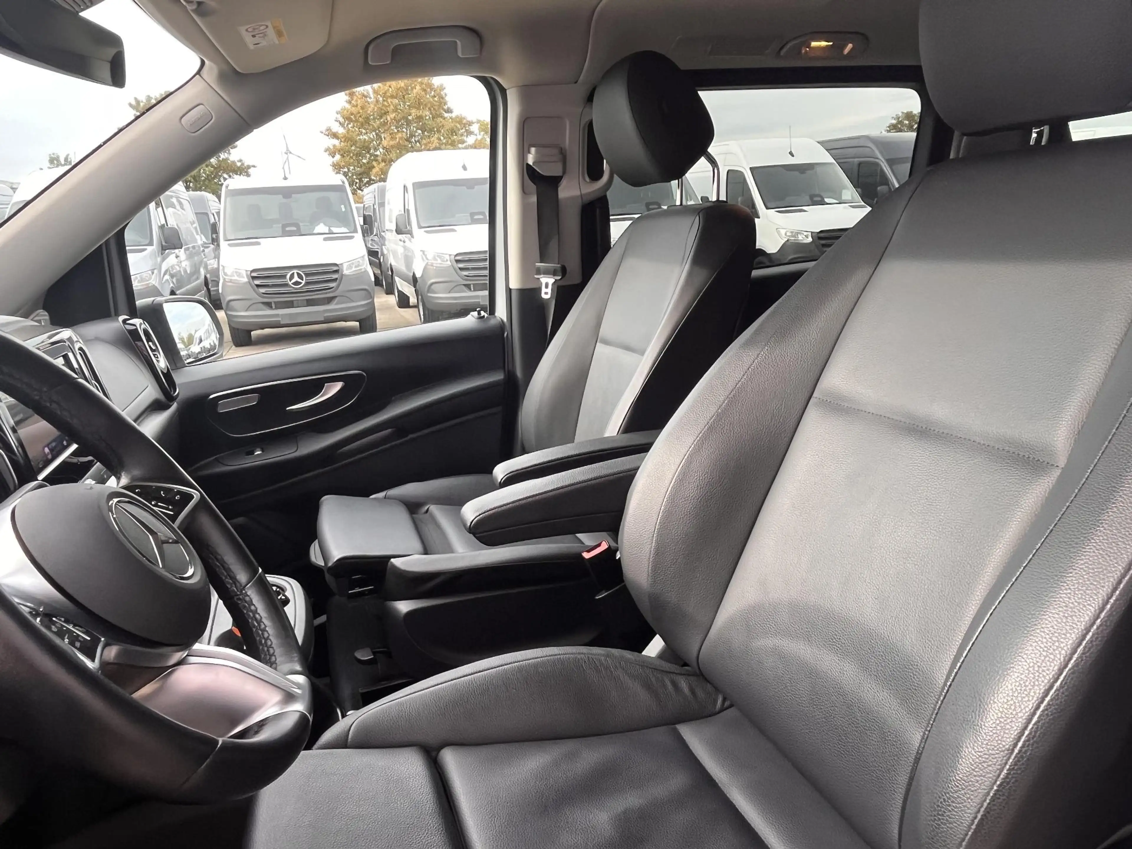 Mercedes-Benz Vito Tourer 119 CDI Select L2 9G-Tronic — photo 10