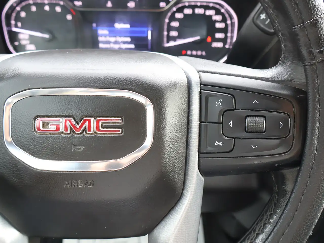 GMC Sierra 1500 fotografie GMC Sierra 1500
