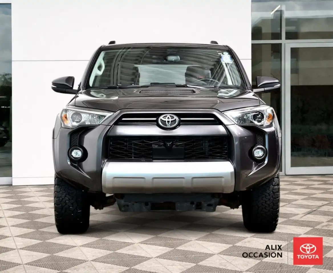Toyota 4-Runner снимка Toyota 4-Runner