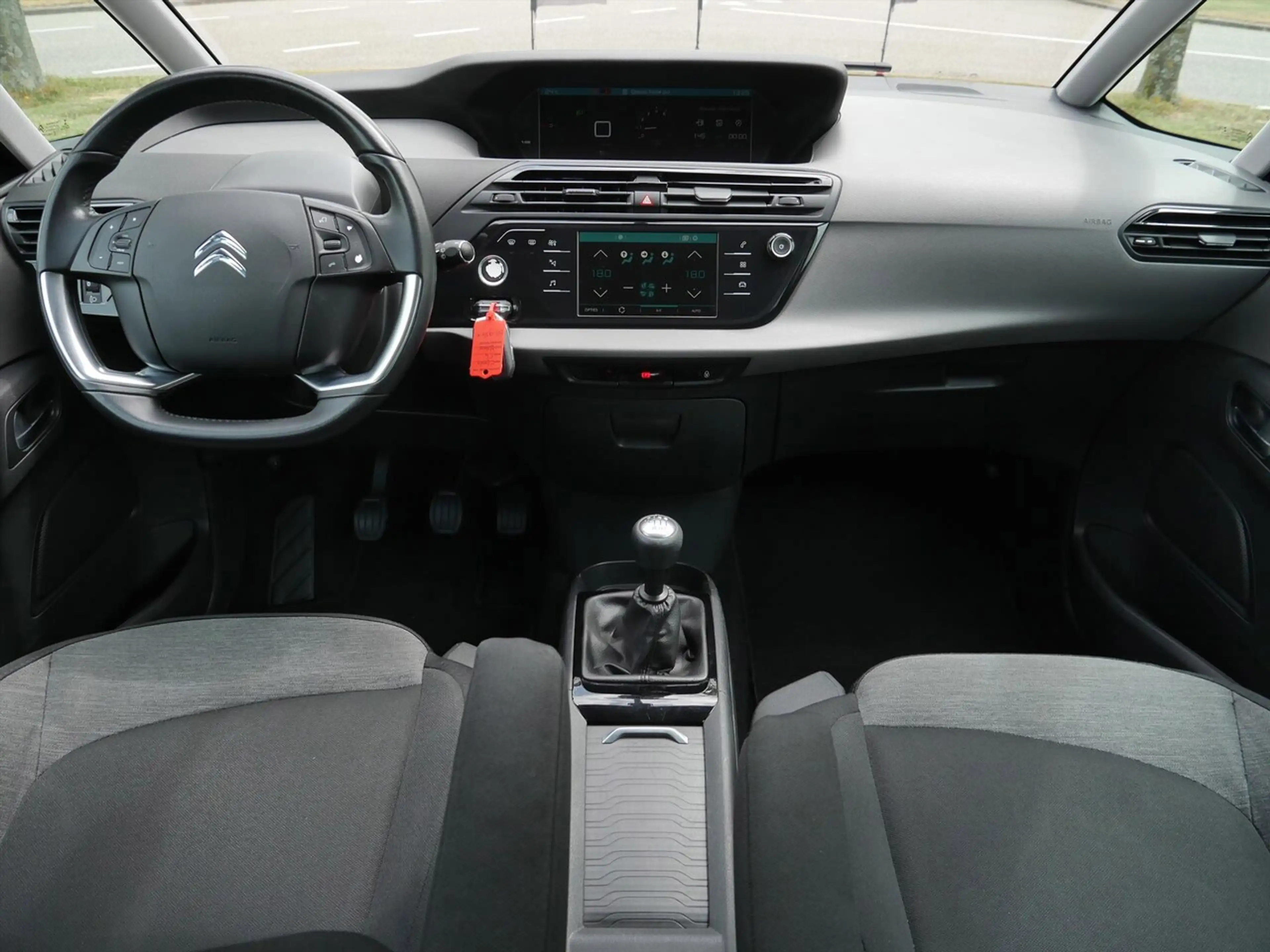 Citroen Grand C4 Picasso 1.2 PureTech Business — photo 3