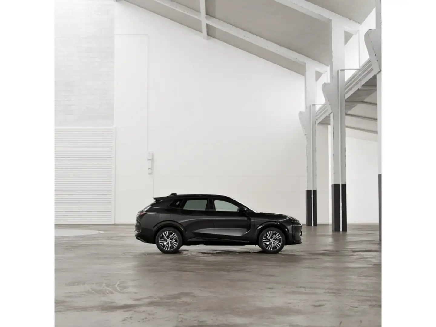 Lynk & Co 08 Core / 4 Jahre Garantie / sofort verfügbar / AKTIO Schwarz - 1