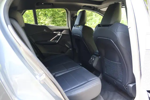 BMW X2 view 17