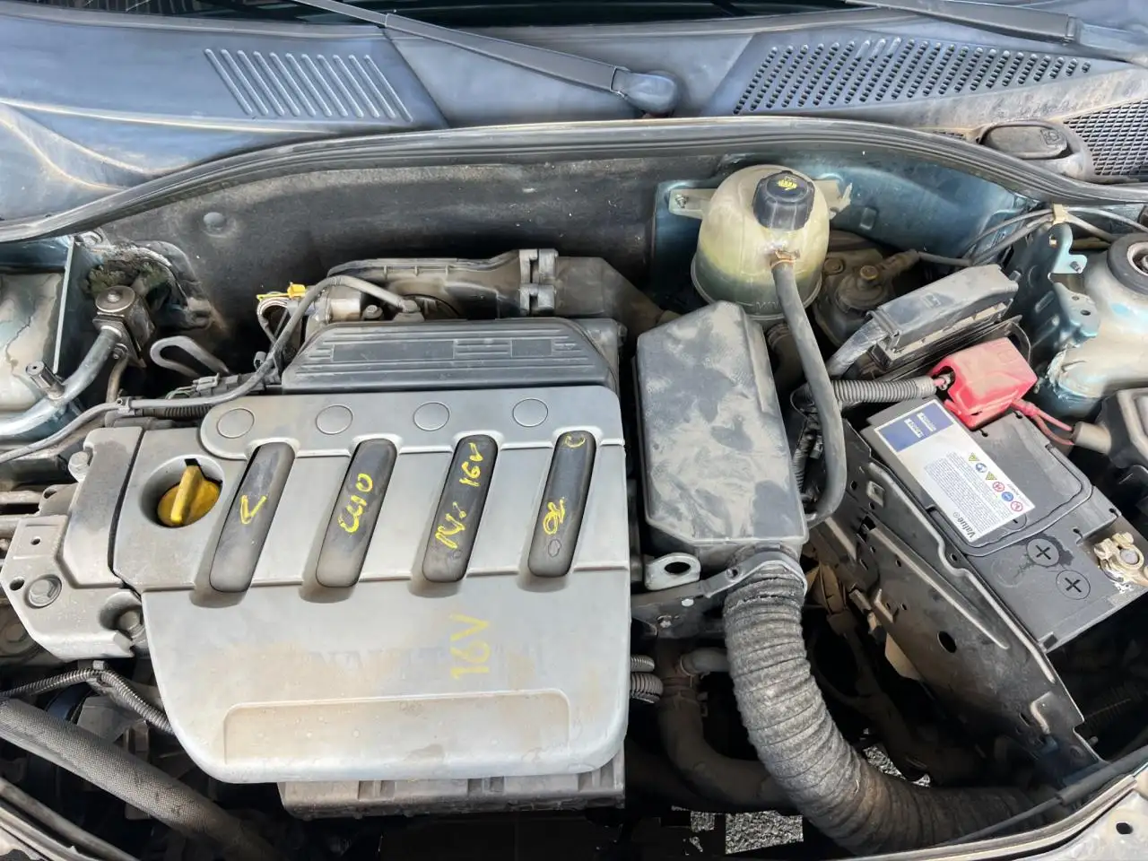 Renault Clio Citadine 3 portes — photo 23