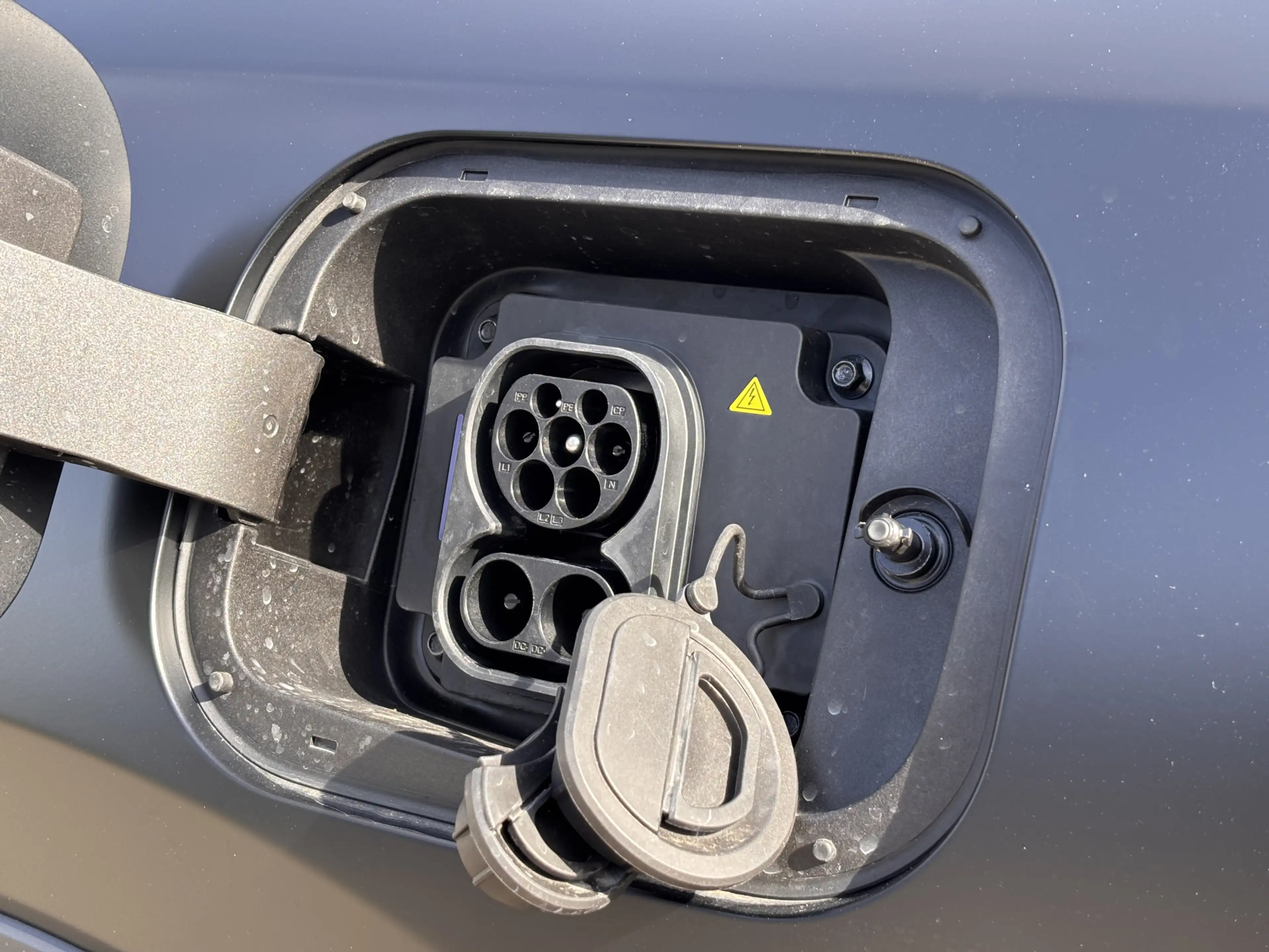 Omoda 9 SHS Premium Plug-In Hybride Automaat met 1100 km R — photo 11
