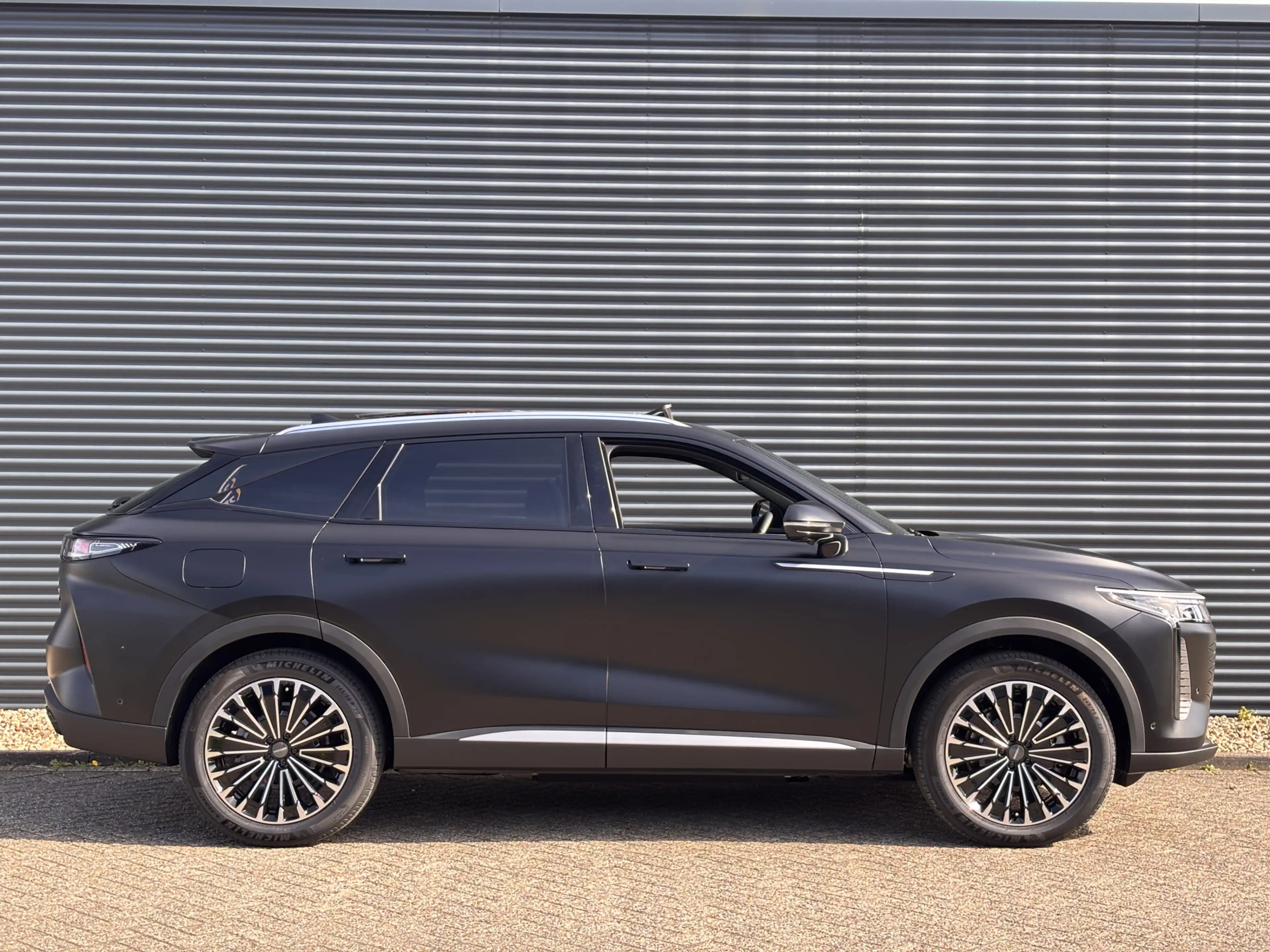 Omoda 9 SHS Premium Plug-In Hybride Automaat met 1100 km R — photo 6