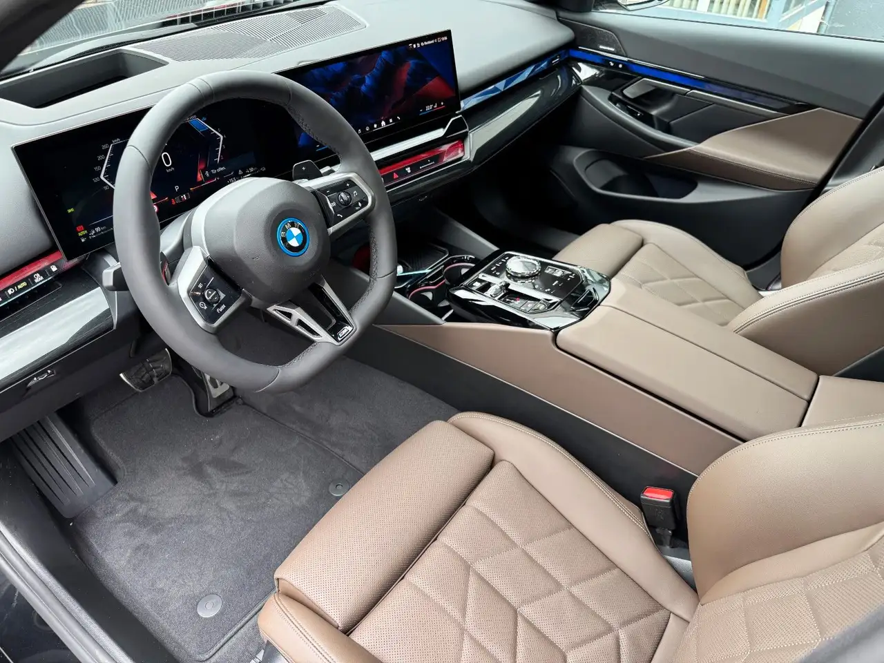 BMW 530 e M Sportpaket Pro/Fond Tabletts/Pano/20 Zol 14