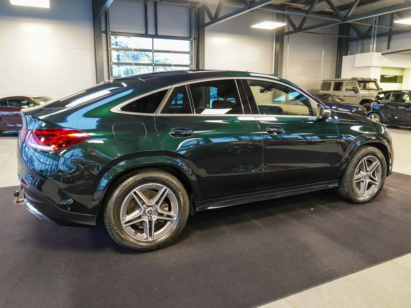 Mercedes-Benz GLE 350 GLE 350 de 4M Coupé AMG Line smaragd Massage AIR Vert - 2