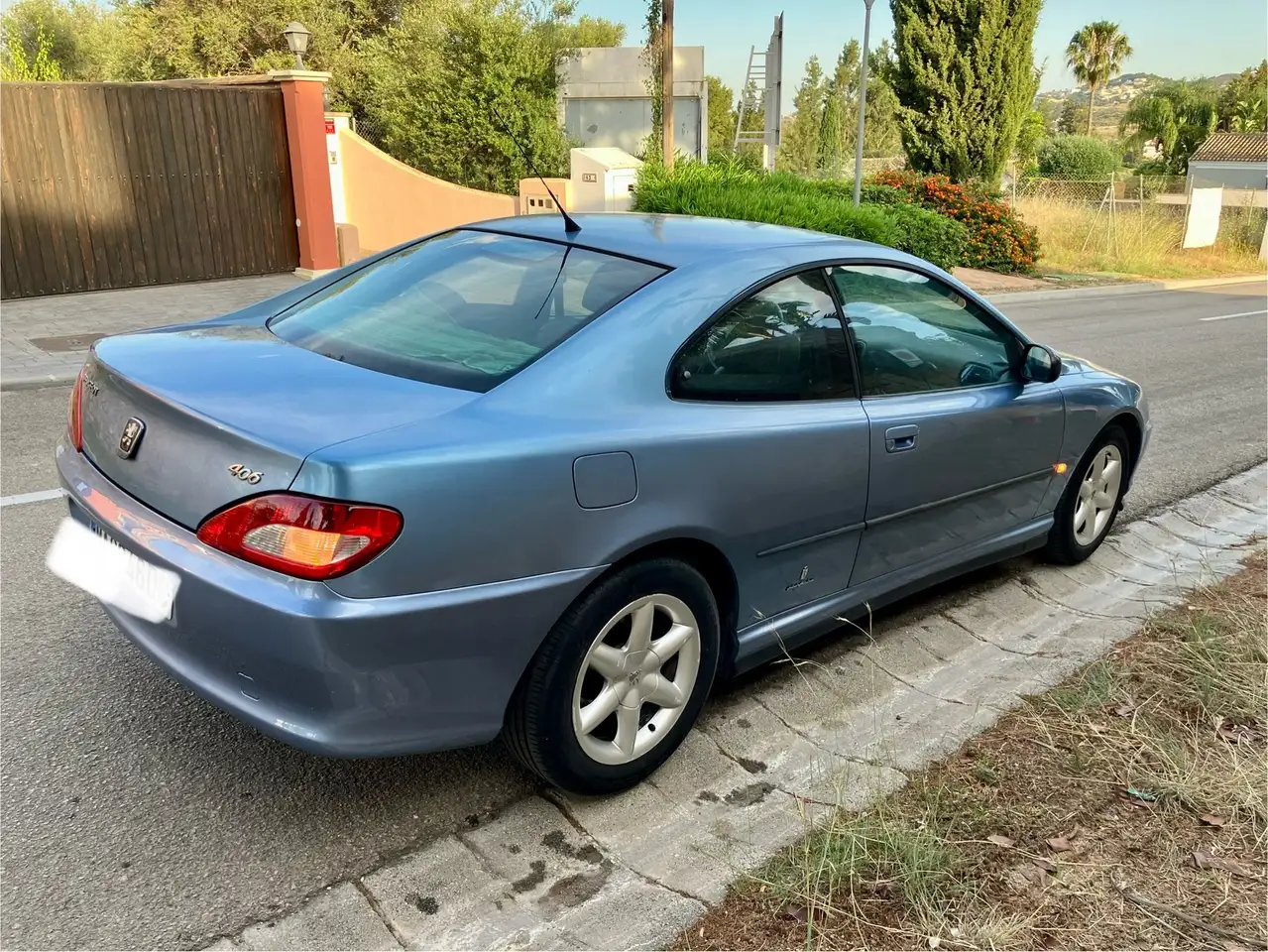 Peugeot 406 Coupé 3.0 V6 Pack, foto 2