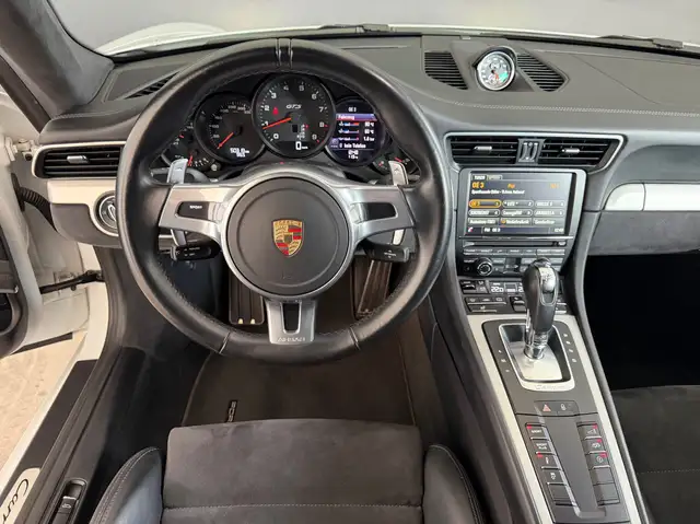 Porsche 991 Carrera GTS 991.1 Ansicht 17