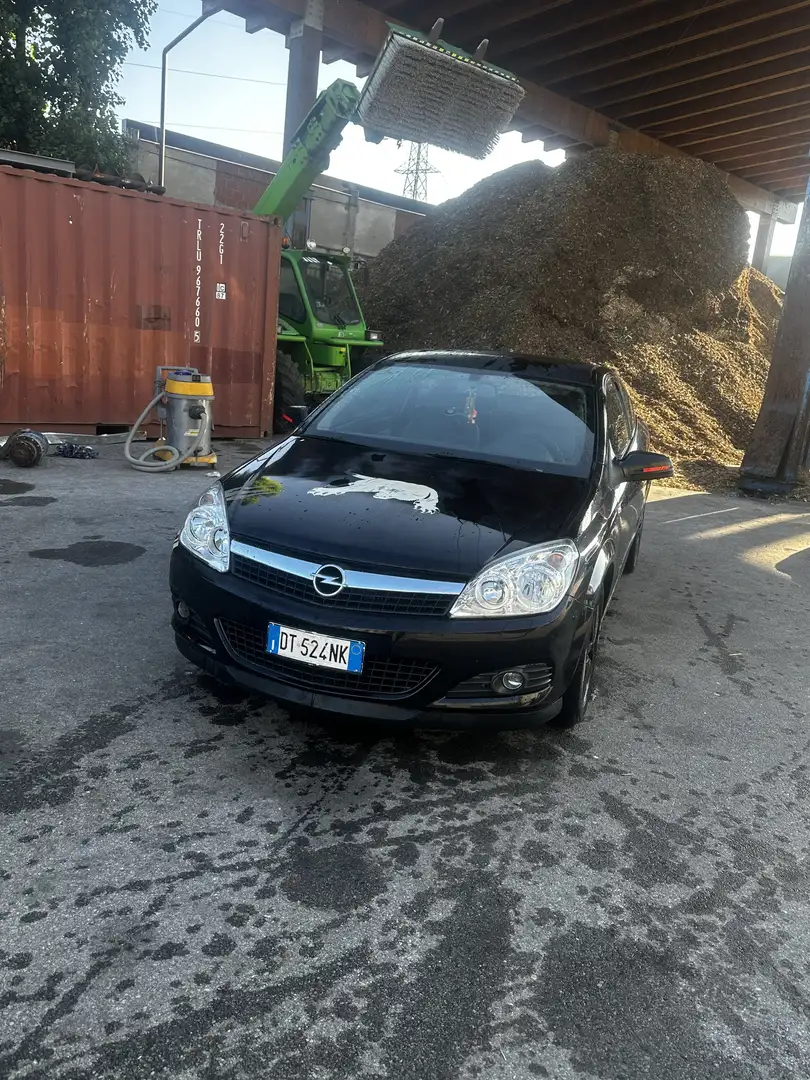 Opel Astra GTC 1.3 cdti Enjoy esp 6m FL - 1
