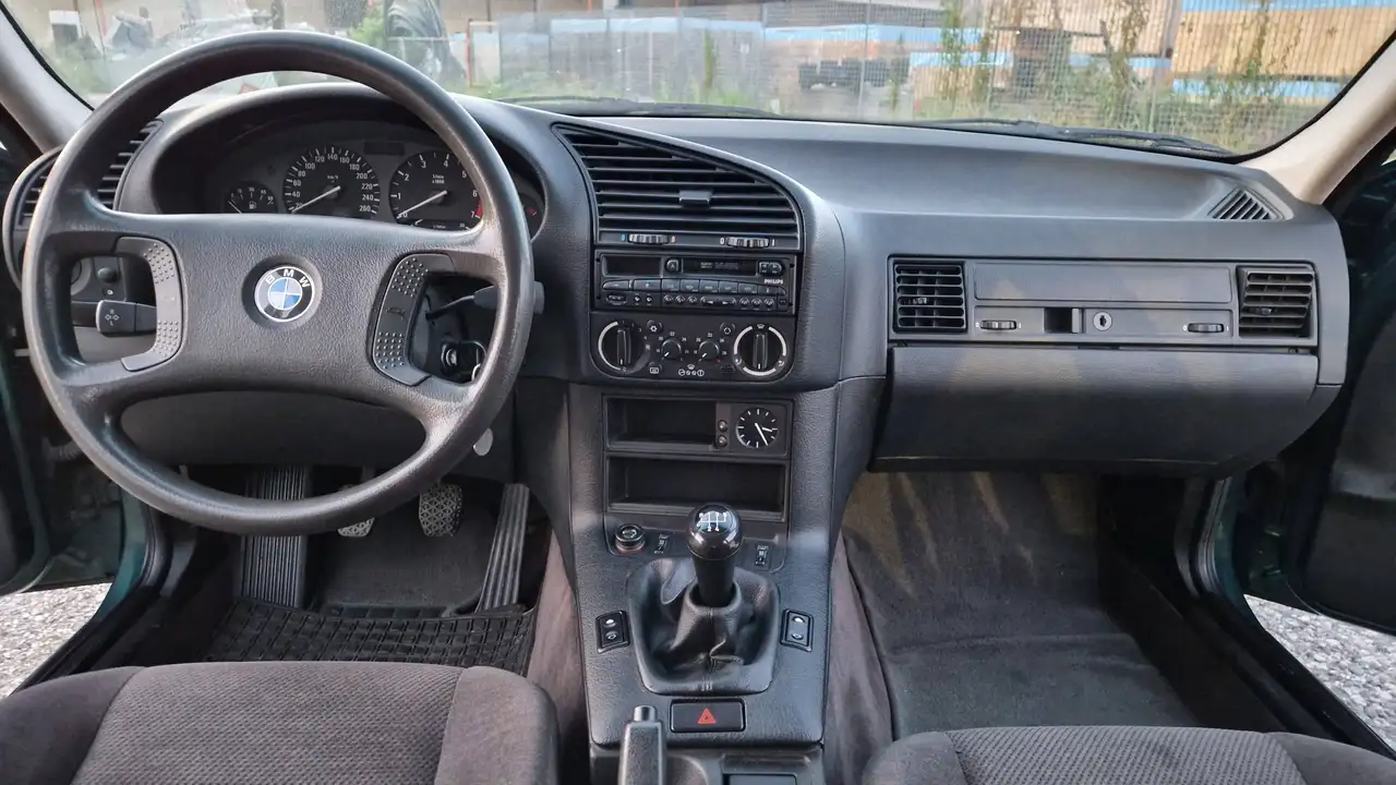 BMW 320i M50 conservato, foto 7