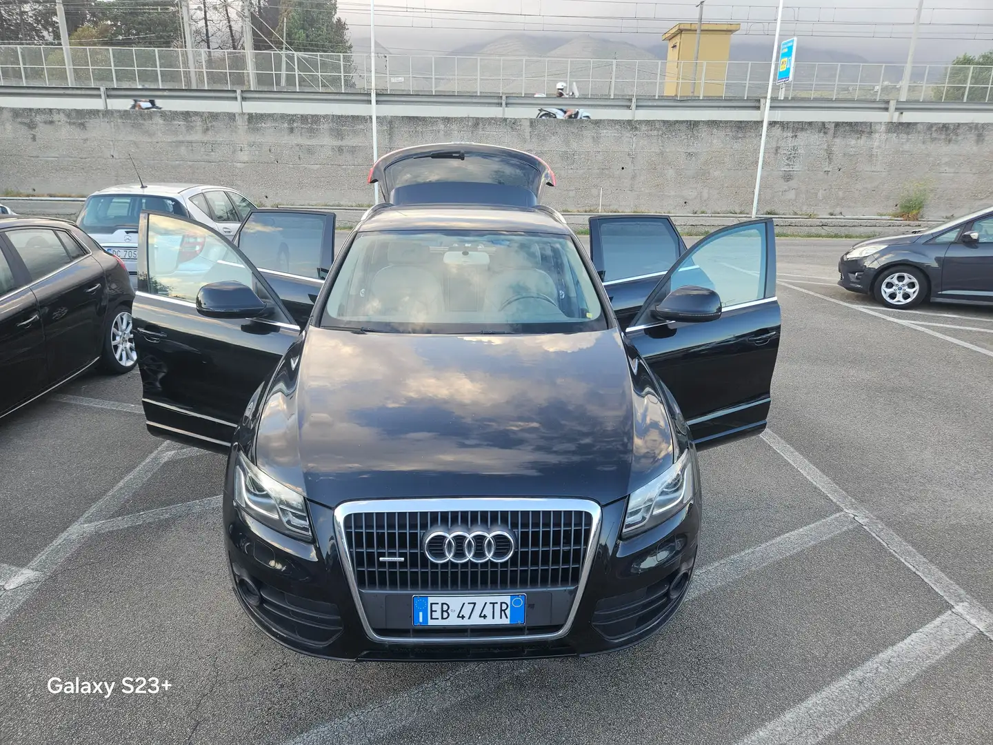 Audi Q5 Q5 I 2008 2.0 tdi quattro 170cv dpf Negru - 1