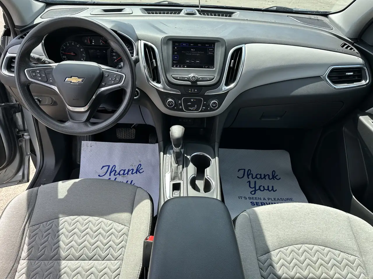 Chevrolet Equinox снимка Chevrolet Equinox