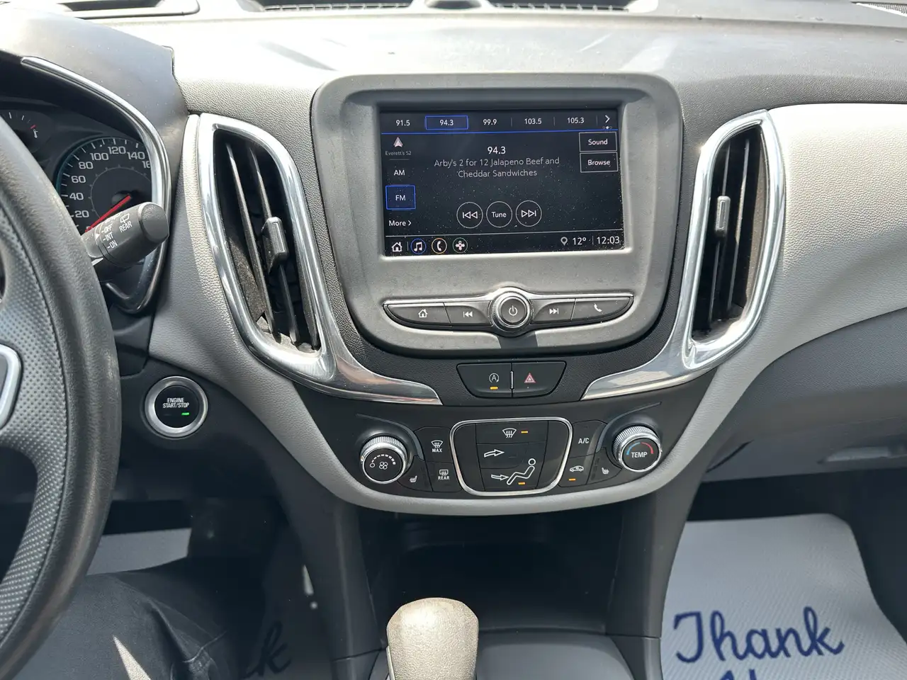 Chevrolet Equinox снимка Chevrolet Equinox