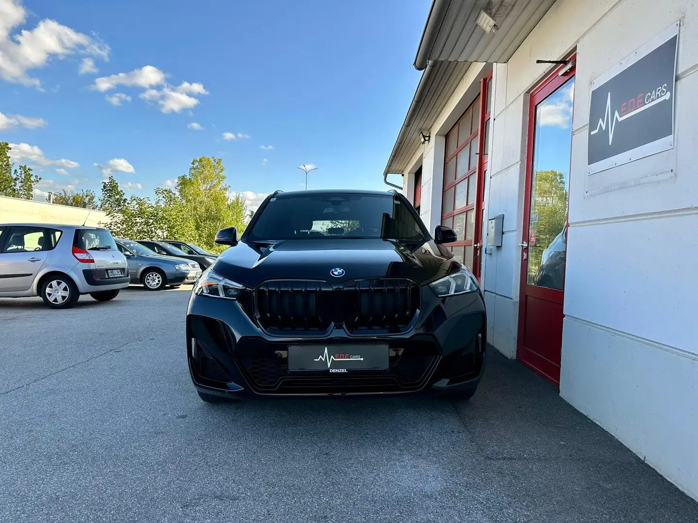 BMW X1 25 e xDrive M Sport Schwarz - 2