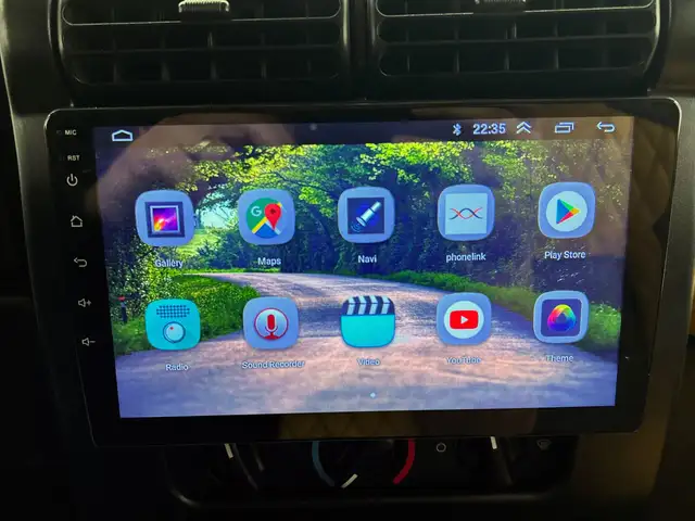 Jeep Wrangler view 28