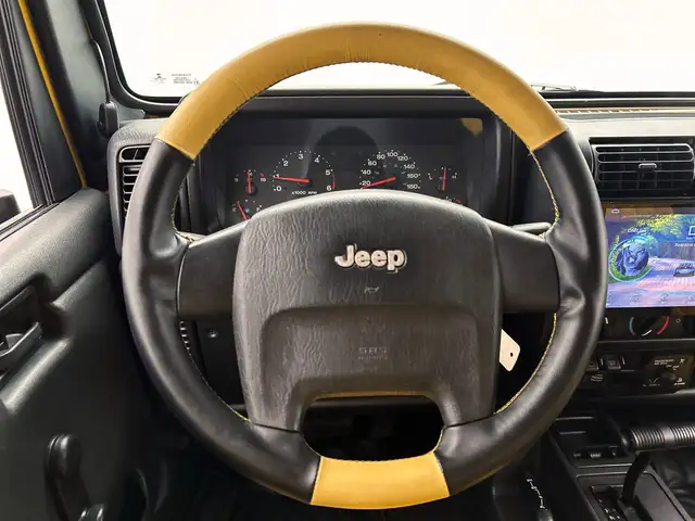 Jeep Wrangler view 23