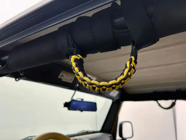 Jeep Wrangler view 18
