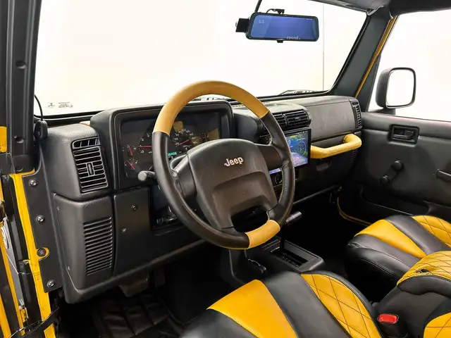 Jeep Wrangler view 2