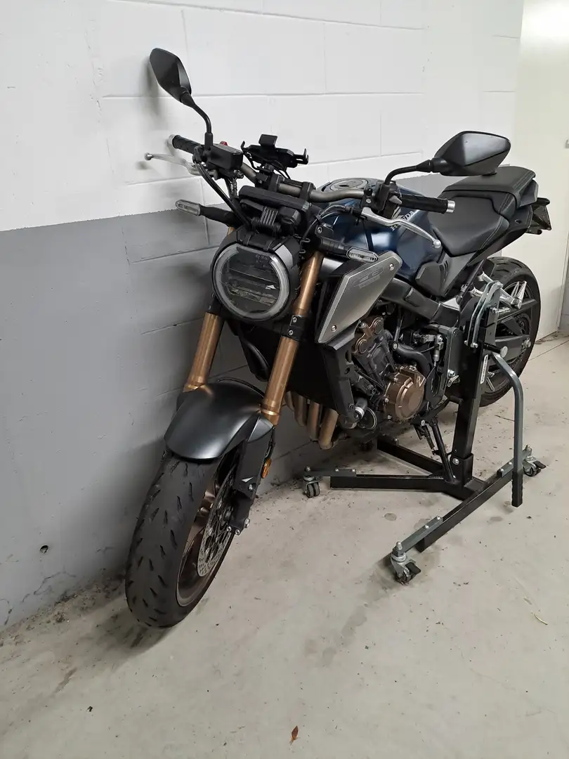 Honda CB 650 Modrá - 1