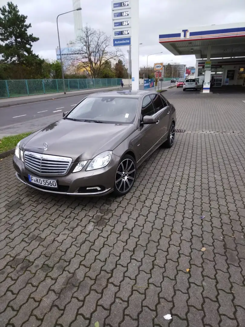 Mercedes-Benz E 350 CDI DPF BlueEFFICIENCY 7G-TRONIC Elegance - 1