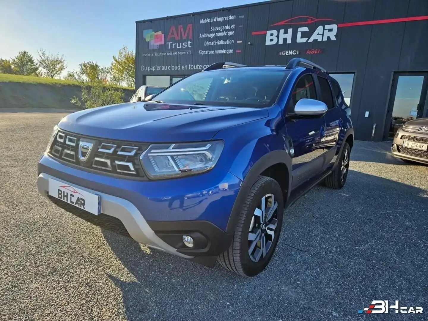 Dacia Duster 1.5 BLUEDCI 115 PRESTIGE 4X2 Bleu - 1