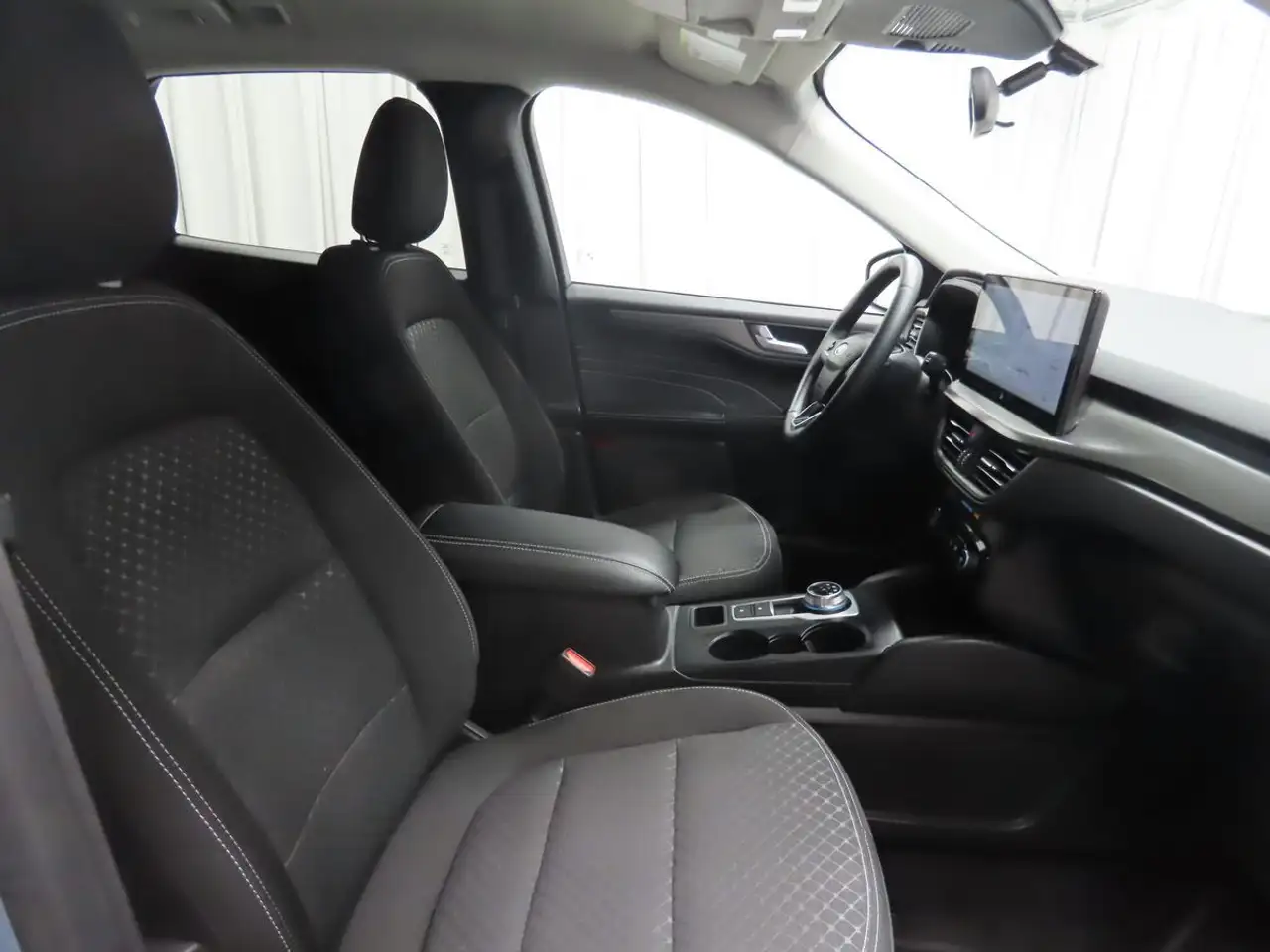 Ford Escape снимка Ford Escape