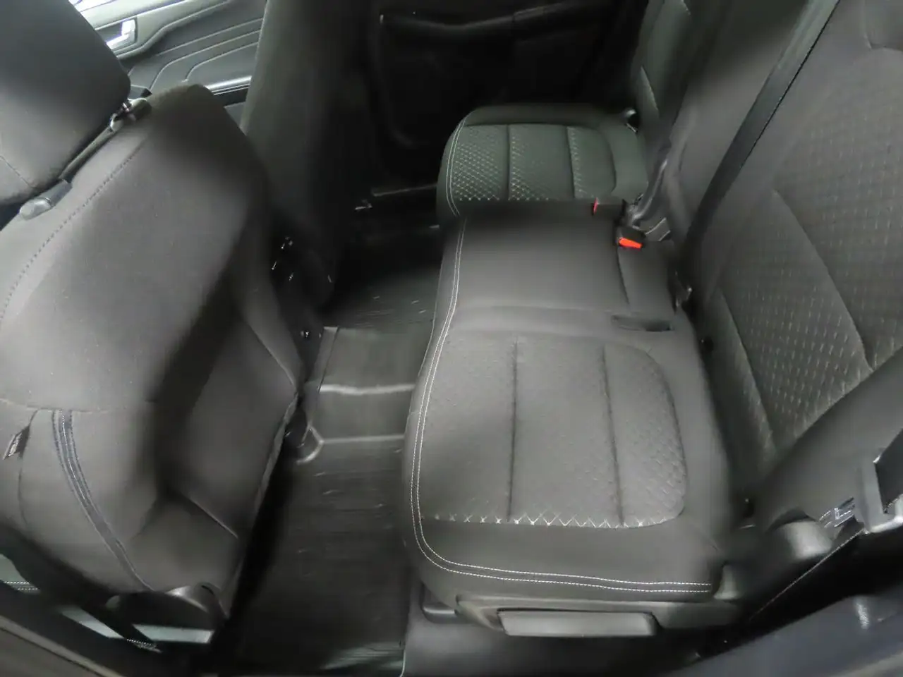 Ford Escape снимка Ford Escape