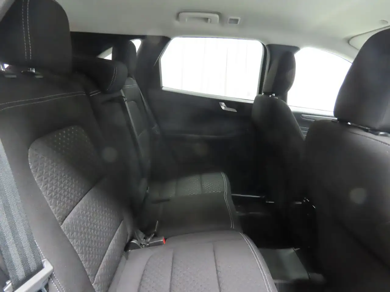 Ford Escape снимка Ford Escape