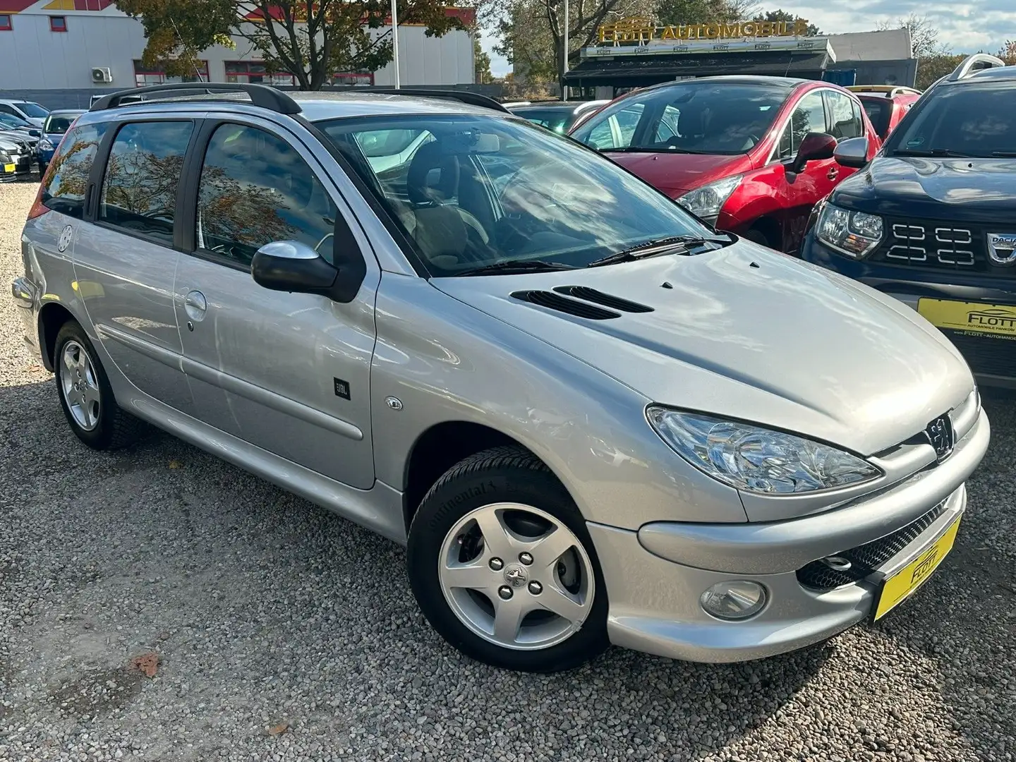 Peugeot 206 JBL 75 *Klima*76TKM*1.HD*TÜV Neu Silber - 1