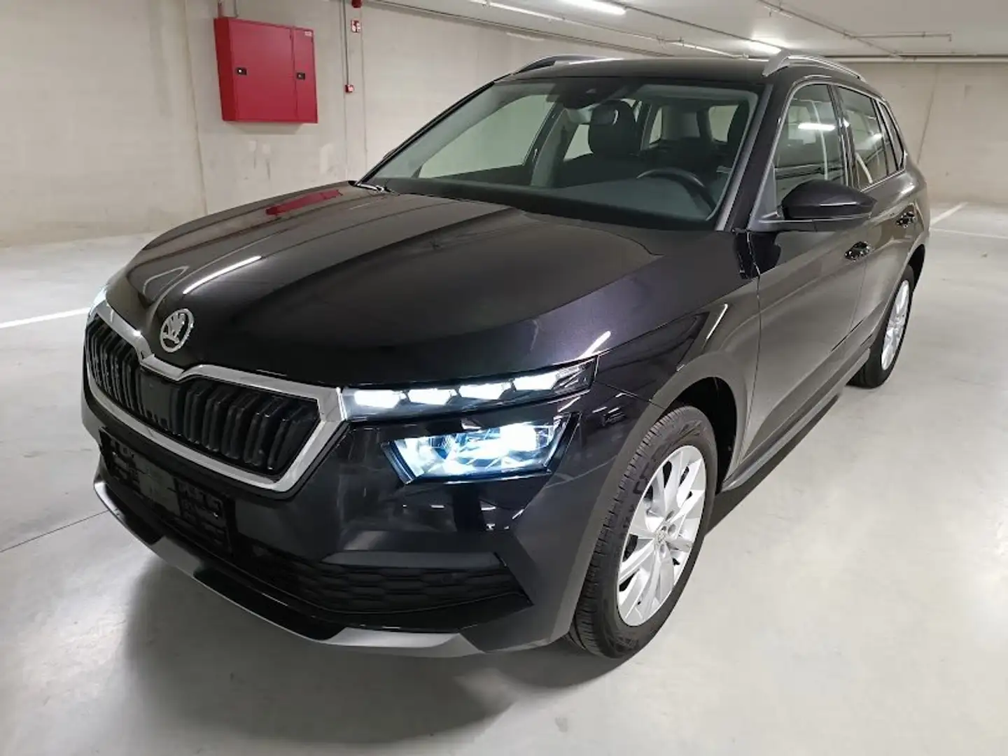 Skoda Kamiq 1.0 TSI Style (115 pk) DSG -7-traps Full Option Noir - 1