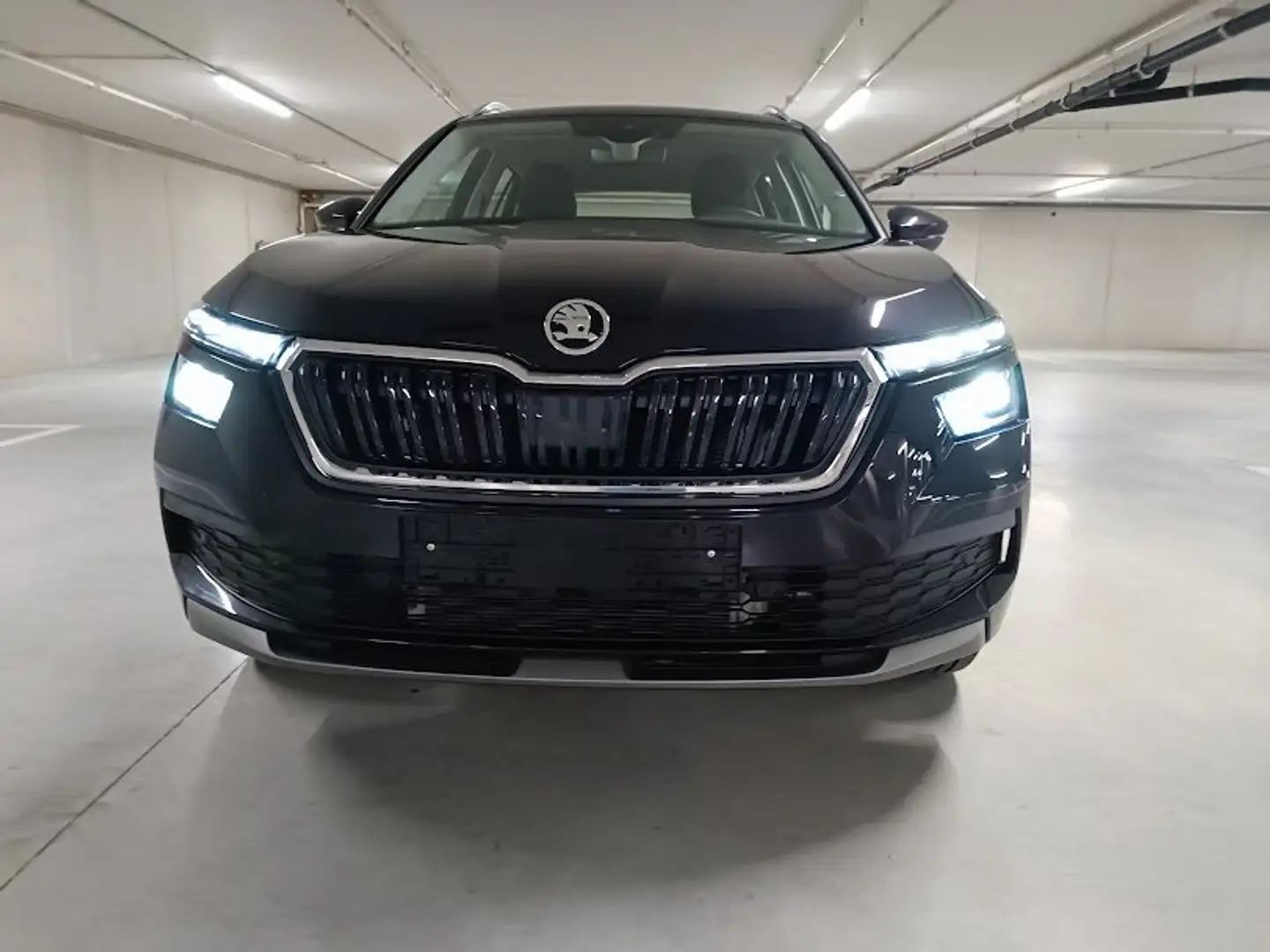 Skoda Kamiq 1.0 TSI Style (115 pk) DSG -7-traps Full Option Noir - 2