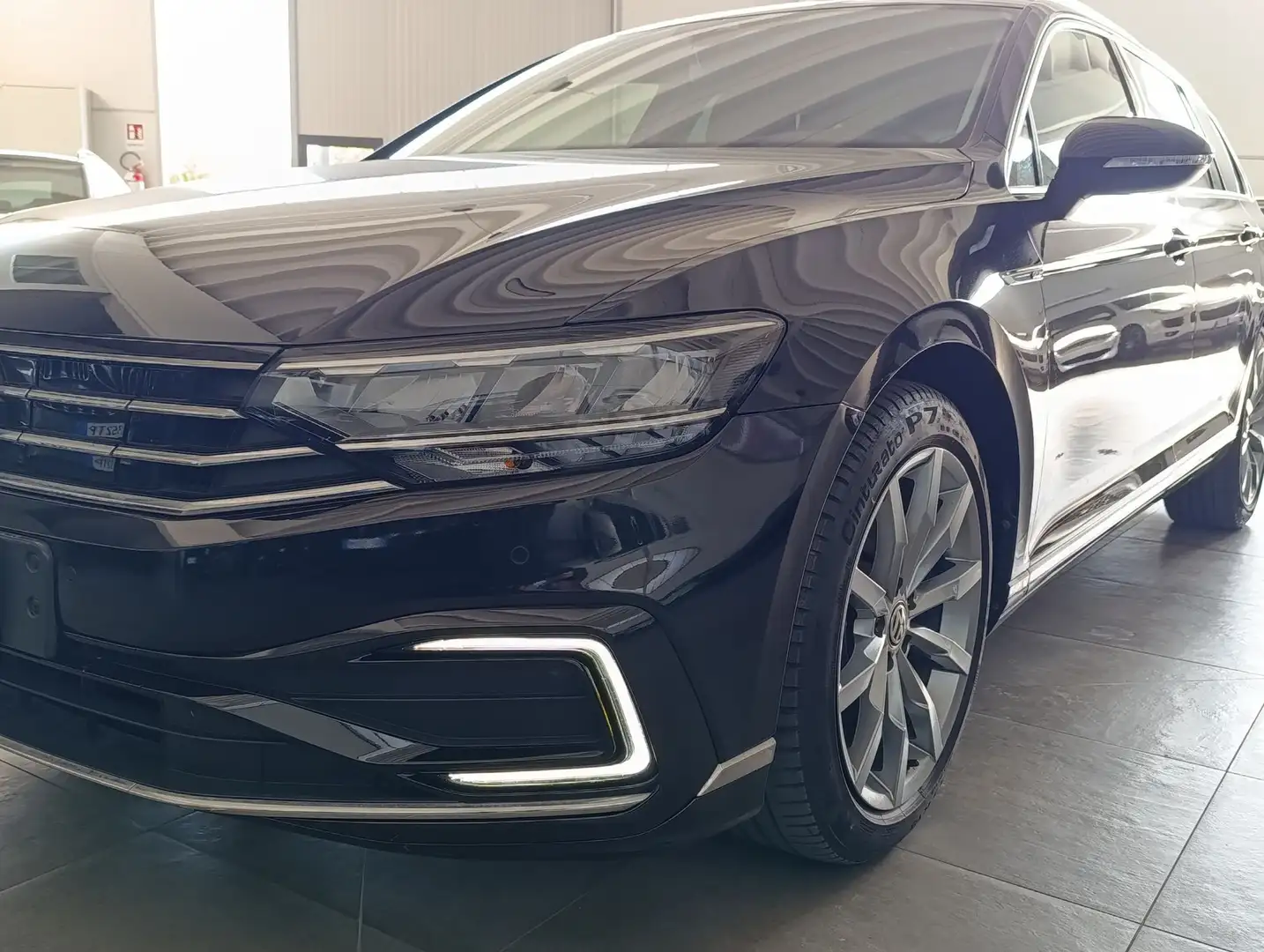Volkswagen Passat Variant Variant 1.4 GTE DSG Plug-In-Hybrid Noir - 2